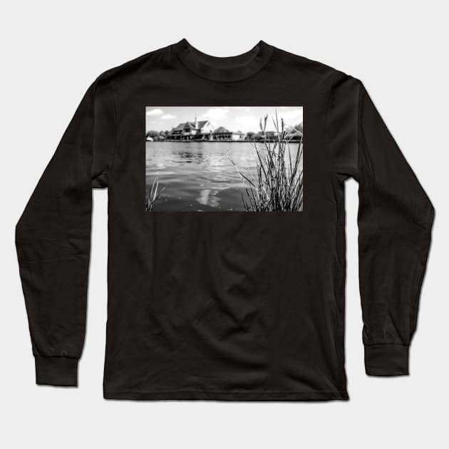 Reeds on the bank of the River Bure, Horning Long Sleeve T-Shirt by yackers1